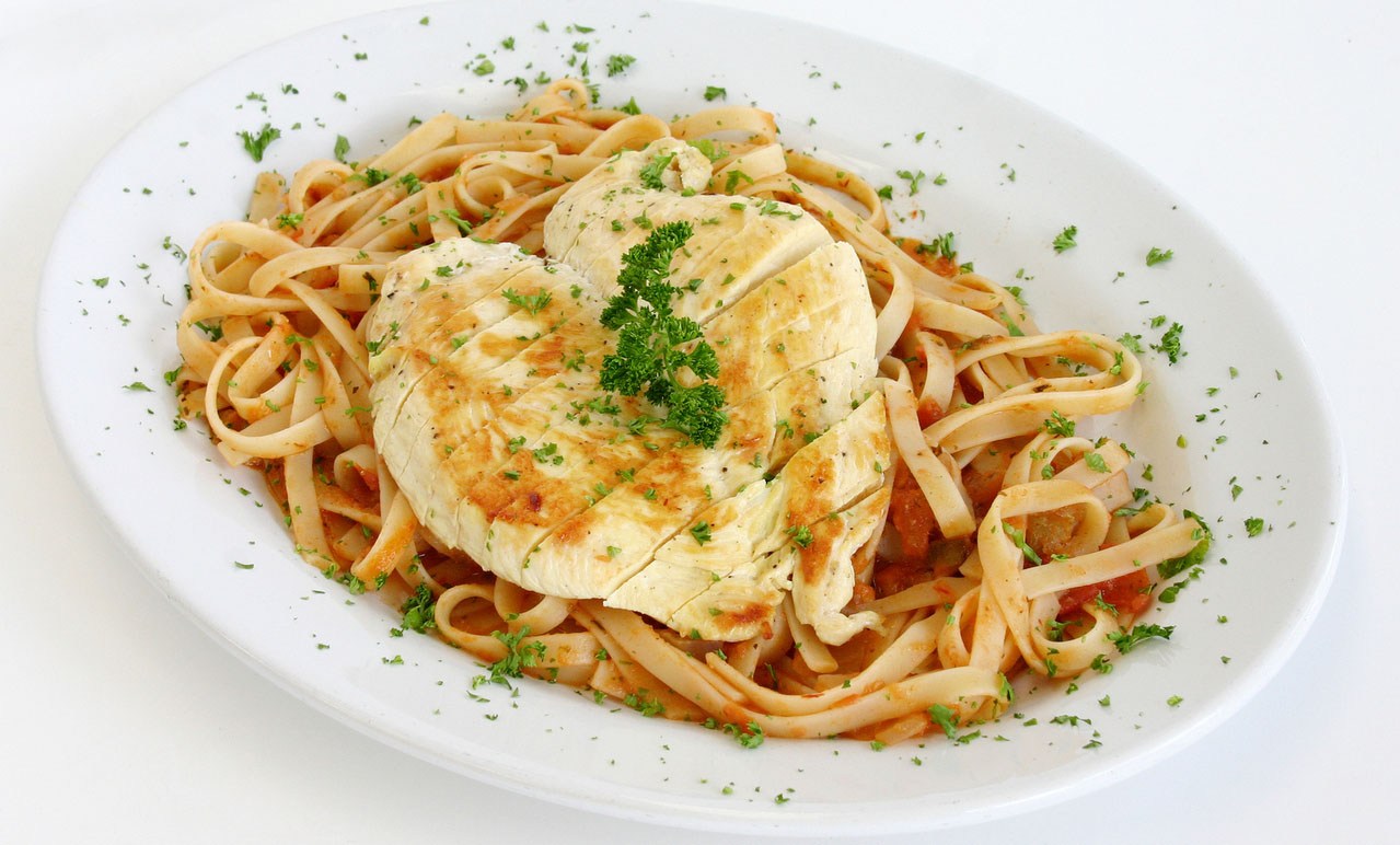 Fetuccini con pollo